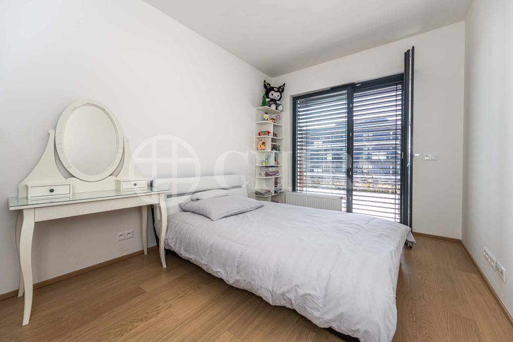 Prodej bytu 4+kk, 175m² s terasou, sklepem a garážovým stáním, OV, ul. Hasilova 3125/10, Praha 5 - Stodůlky