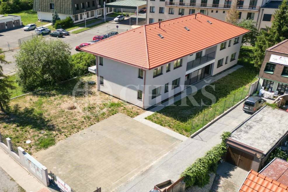 Prodej bytu 6+kk se zahradou, OV, 146m2, ul. Masarykova 1586/230, Rudná u Prahy