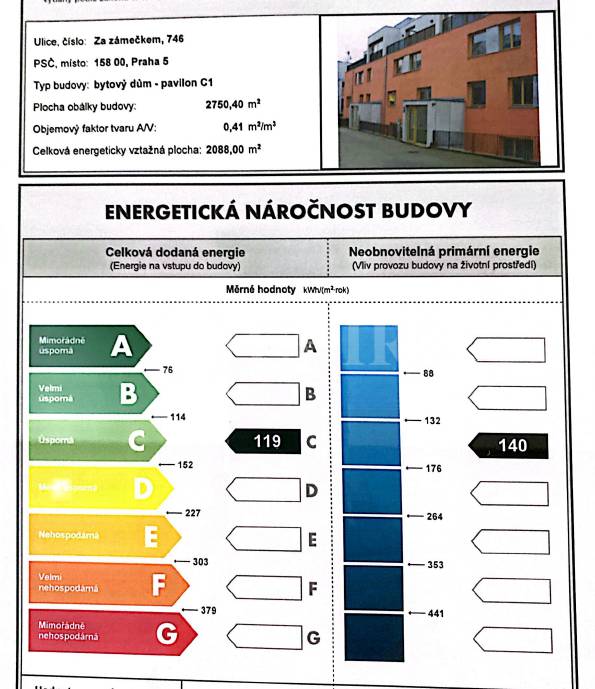 Pronájem bytu 4+kk se dvěma terasami a garážovým stáním, OV, 120m2, ul. Za Zámečkem 746/3, Praha 5 - Jinonice