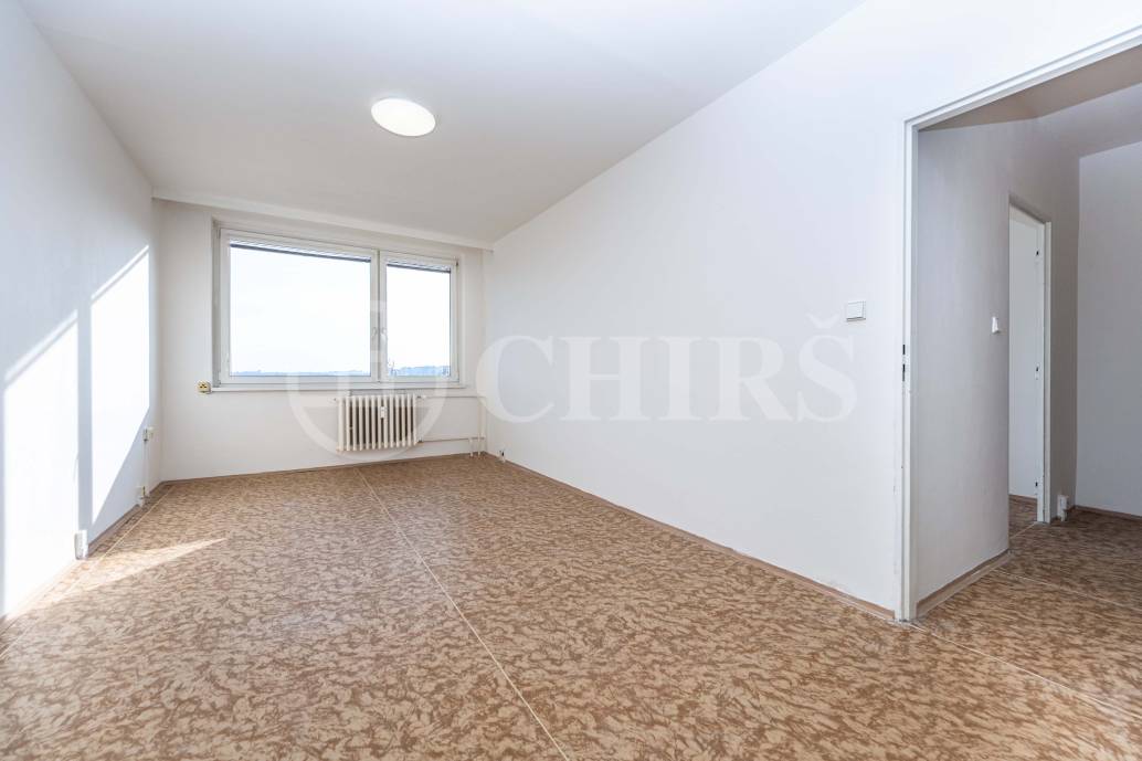 Prodej bytu 2+kk, 43m² se sklepem, OV, ul. Fingerova 2182/7, Praha 5 - Stodůlky