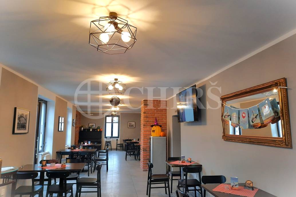 Pronájem restaurace, OV, 180m2, ul. Husovo nám., Hostivice