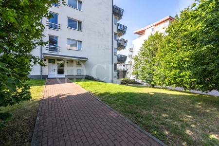 Prodej bytu 2+kk s balkonem a sklepem, OV, 59m2, ul. Melodická 1380/5, Praha 5 - Stodůlky