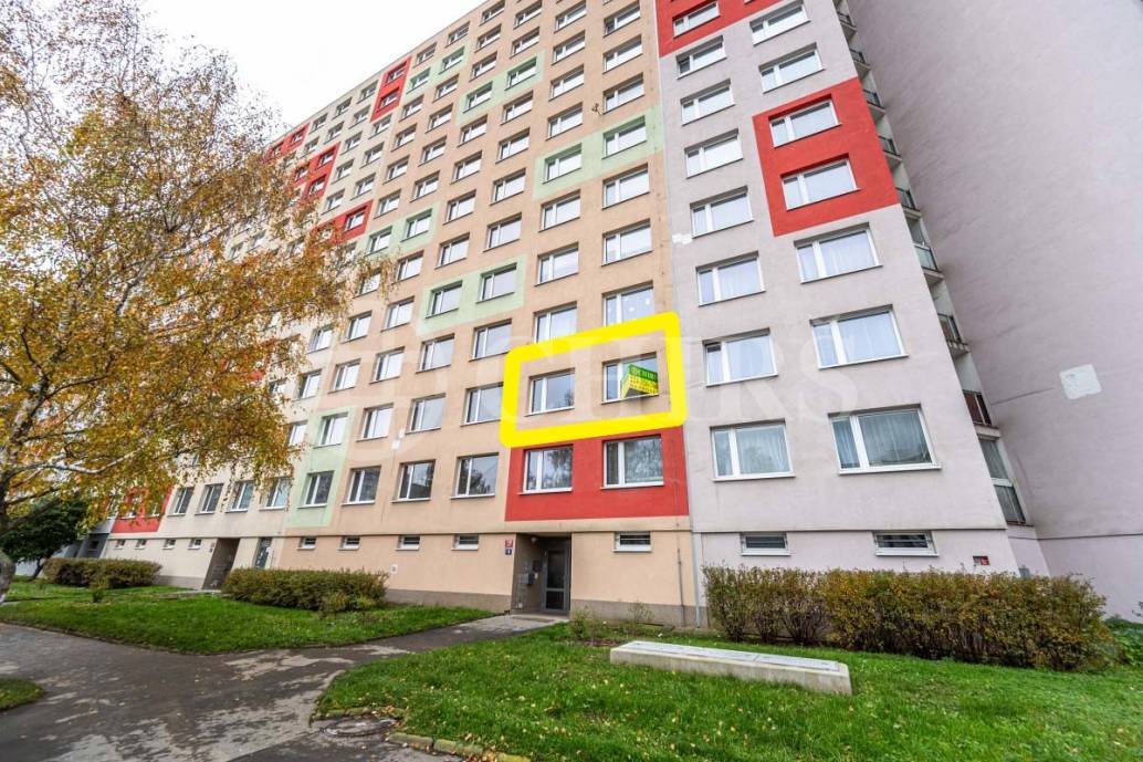 Prodej bytu 3+kk s lodžií, DV, 82m2, ul. Trávníčkova 1768/13, Praha 5 - Luka