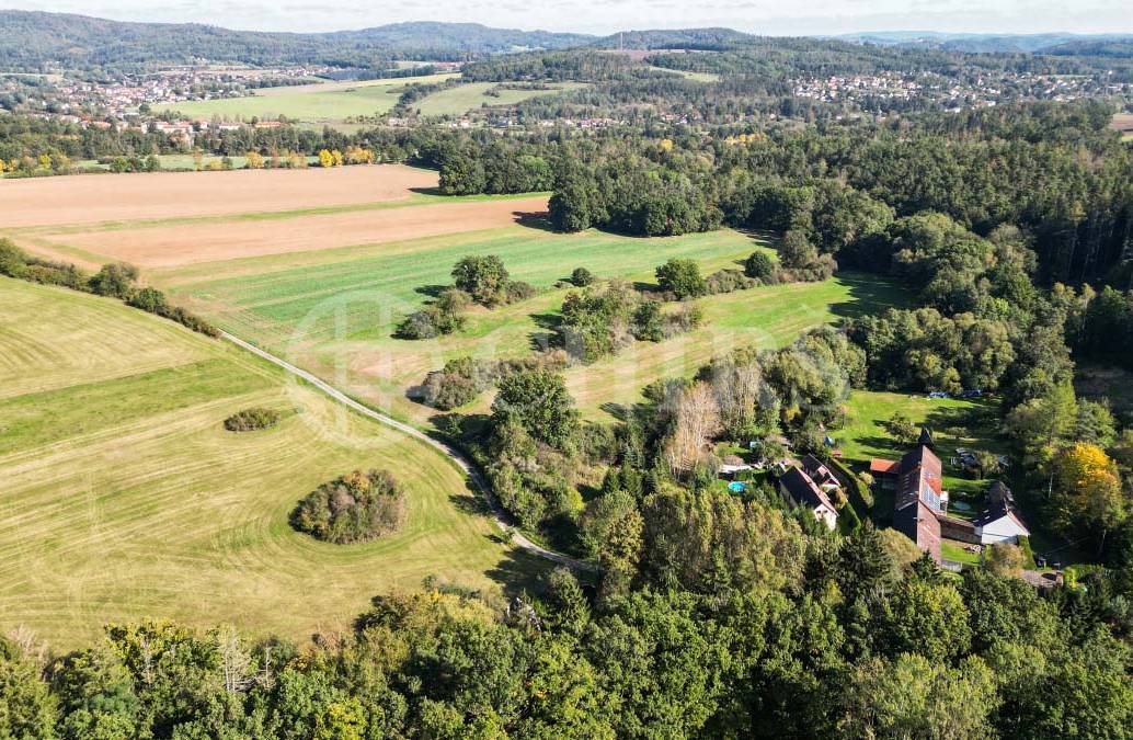 Prodej pozemku, OV, 1331m2, Břežany u Lešan