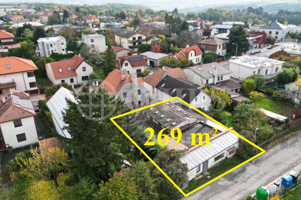 Prodej stavebního pozemku, OV, 269m2, ul. U Sportoviště 1126/10, Praha 5 - Slivenec