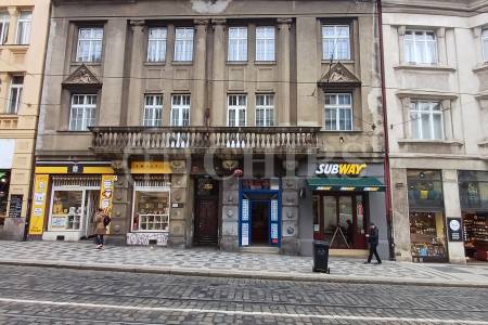Prodej 45m2 nebytového prostoru. Karmelitská ulice, Praha 1